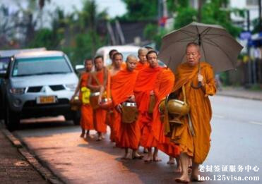 去老挝旅游那种签证更合适？